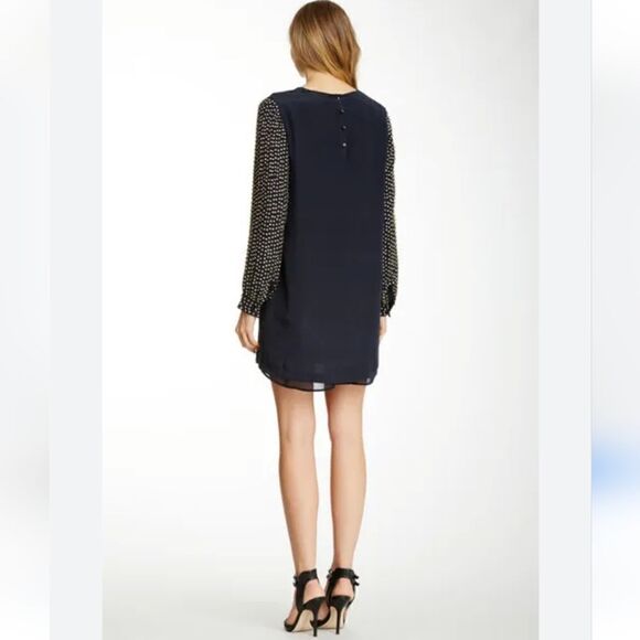 French Connection 100% Silk Long Sleeve Dress Size 4 - Picture 2 of 16